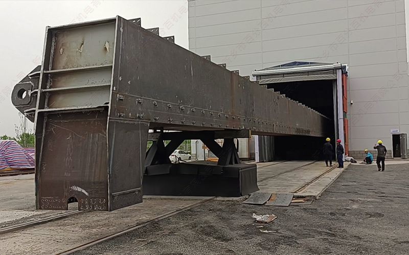 無(wú)錫某熱能設(shè)備公司噴砂房配套軌道平車(chē)案例