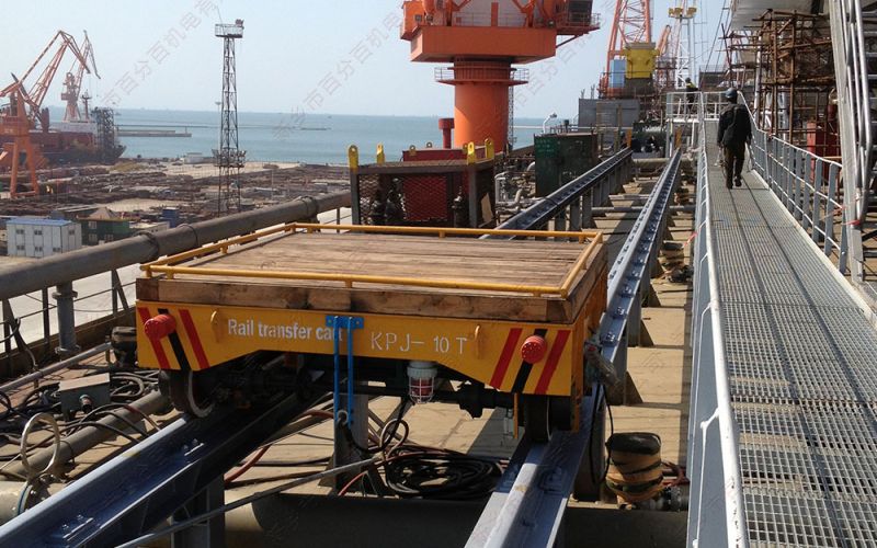 在海上平臺上使用的軌道平車設(shè)計上有哪些特點？